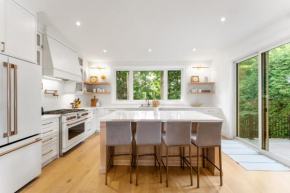 Luxury Home - 5 min from airport, 15 to downtown